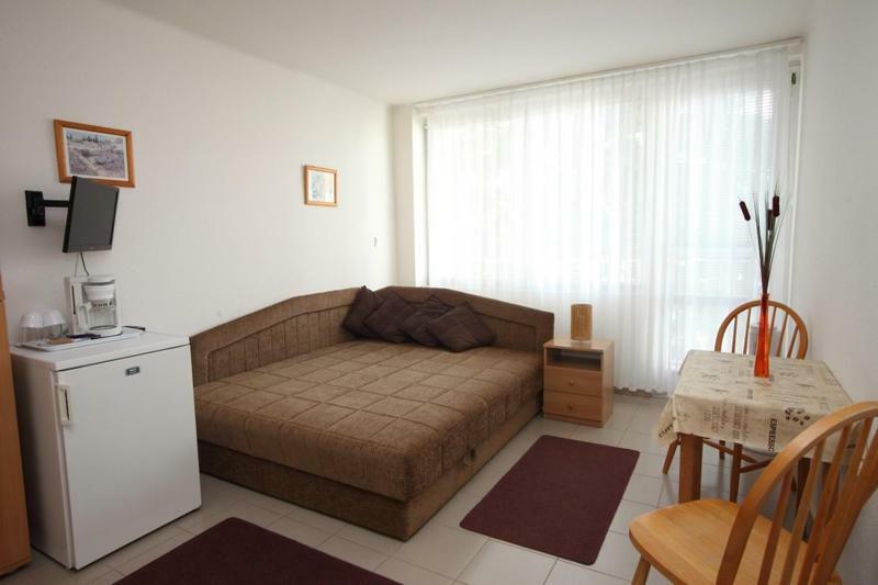 Siesta Apartmanhaz Balatonfuered ภายนอก รูปภาพ